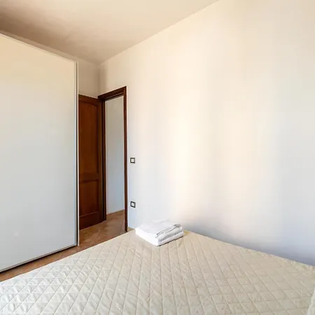 Appartement In With Patio *